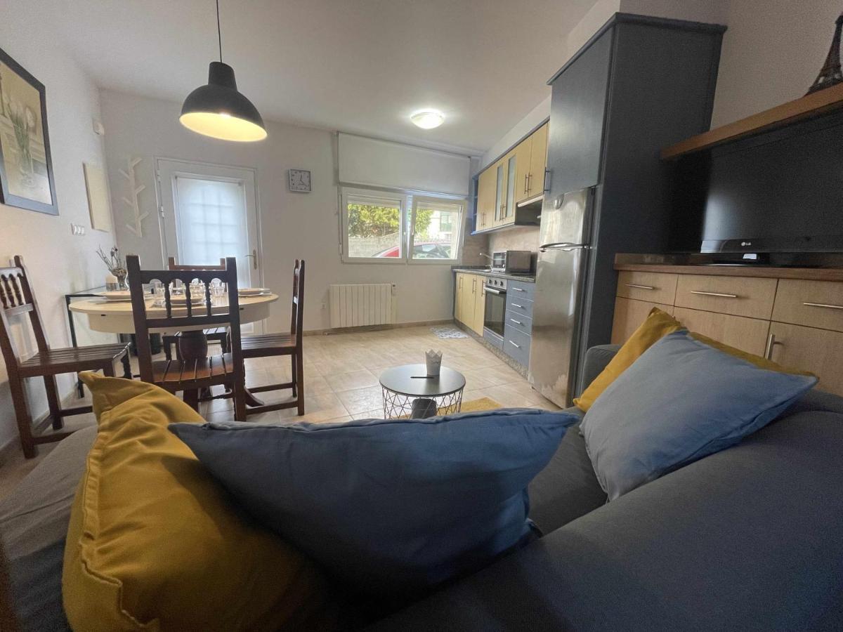Grupo Gontad Apartamento Travesia Da Agra A Coruna Luaran gambar